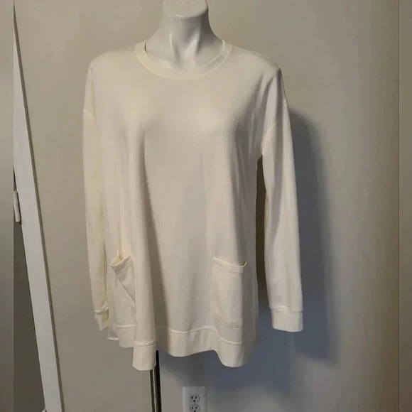 LOGO Lounge by Lori Goldstein Long Sleeve Tunic Top with Front Pockets(S) - Picture 1 of 7